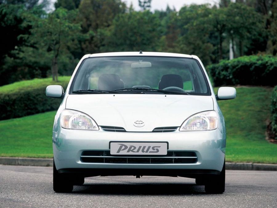 Toyota Prius 1997 года  (фото 11 из 15)
